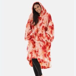 The Comfy Dream Wearable Blanket in Sunset Tie Dye